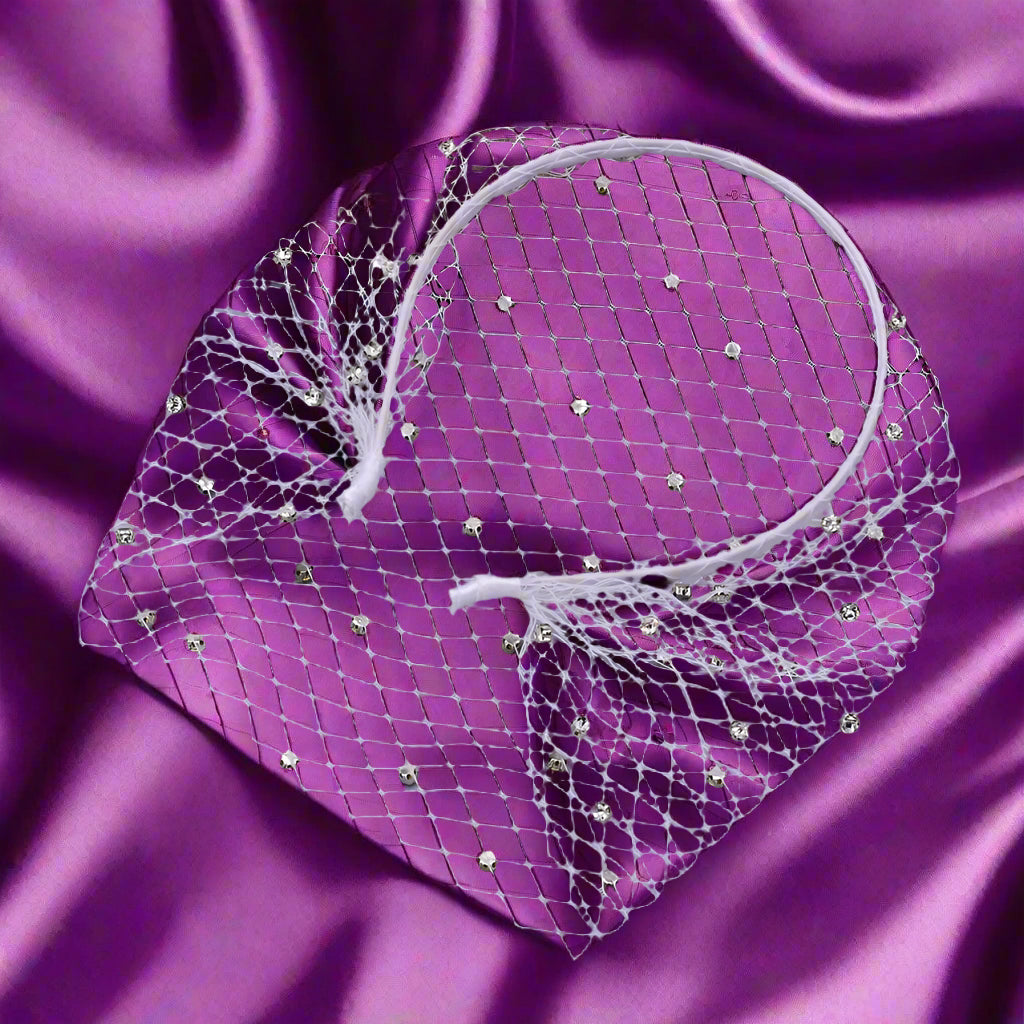 Diamond Tulle Party Headband – Vintage Bridal Cage Veil for Weddings & Events - Véu de Tela com Tule Russo e Diamantes Artificiais – Tiaras para Noivas e Acessório para Red carpet-Baile de Gala