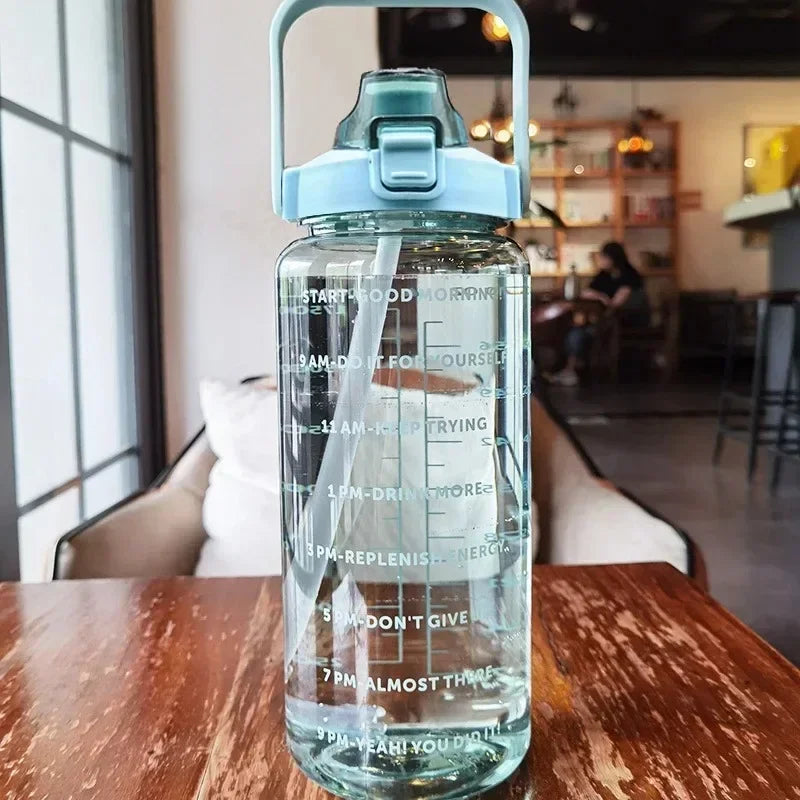 Massive Premium Travel Hydration Bottle - 2L - Garrafa Premium de Hidratação para Viagem - 2L - Formato Enorme