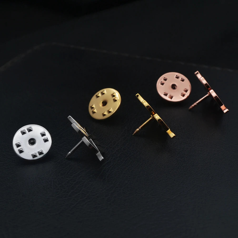 Bulk Elegant Men's Collar Pins – Trendy Olive Twig Boutonnières – Polished Steel Decorative Badges – Stylish Giftable Jewelry -Alfinetes Elegantes de Colarinho Masculino – Broches Modernos de Ramo de Oliveira – Aço Inoxidável – Joia Masculina