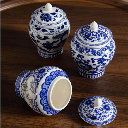 Chinese Ceramic Ginger Jar Decorative Blue and White Flower Vase - Jarro Azul e Branco de Porcelana Chinesa Tradicional Qinghua