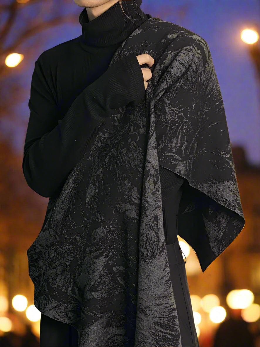 Cape-Scarf Dark Graphic Mystic Vibe -Winter Alternative Cashmere - Vintage Luxury - Capa-e-Echarpe com Estampa Obscura - Estilo Místico – Inverno em Cashmere-Alternativo  – Luxo Vintage