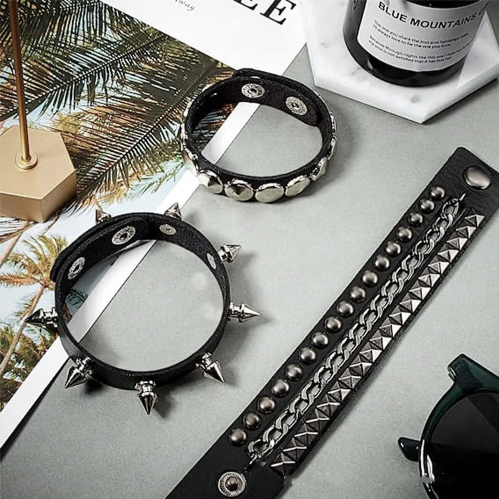 Black Punk Bracelets For Men Women- Gothic Spike Rivets - Leather - Pulseiras-Tiras de Couro com Tachas - Preto e Variações.